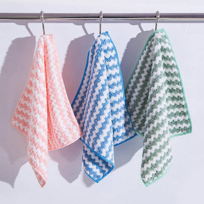 Magic Coral Velvet Cleaning Cloth